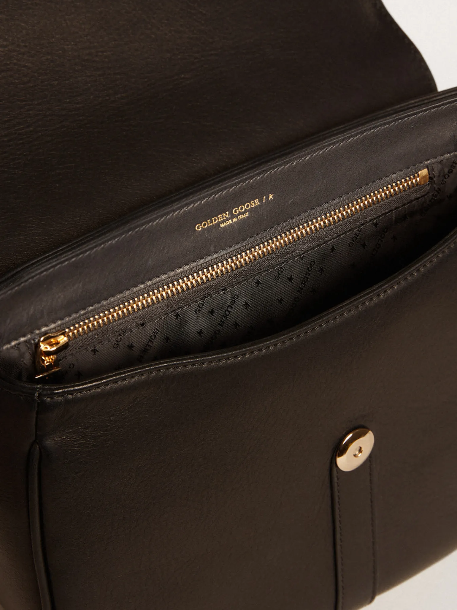Best Sale Bolsa Sally média de couro preta com fivela e alça de ombro MULHER Bolsas tiracolo