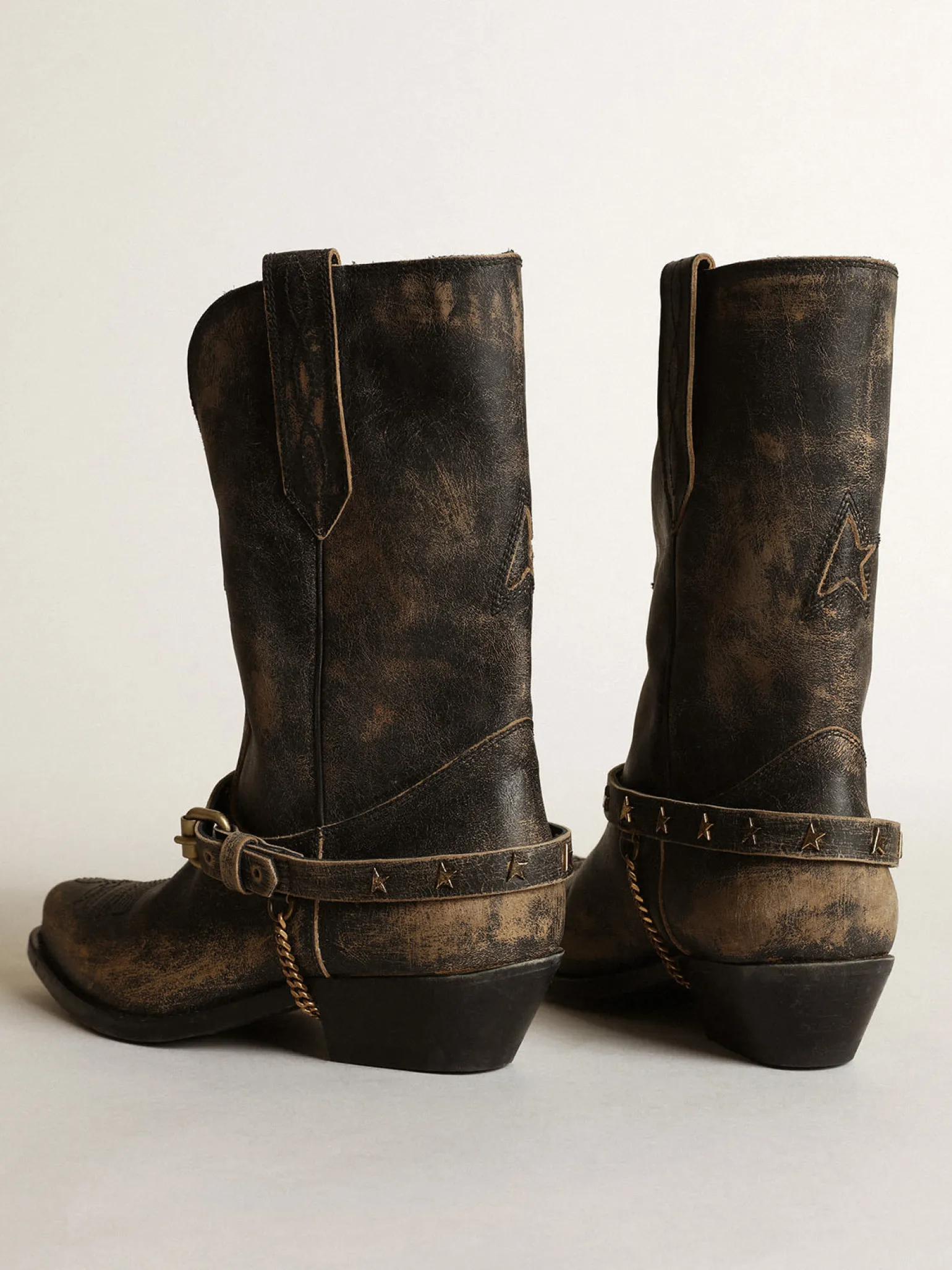 Cheap Bota de cano baixo feminina de couro preto brilhante com corrente MULHER Botas