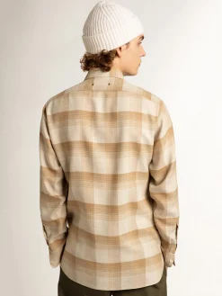 Clearance Camisa de modelagem slim cor de pimenta e areia escura Camisas