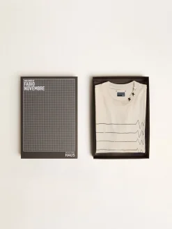Sale Camiseta Feminina no branco heritage MULHER Camisetas
