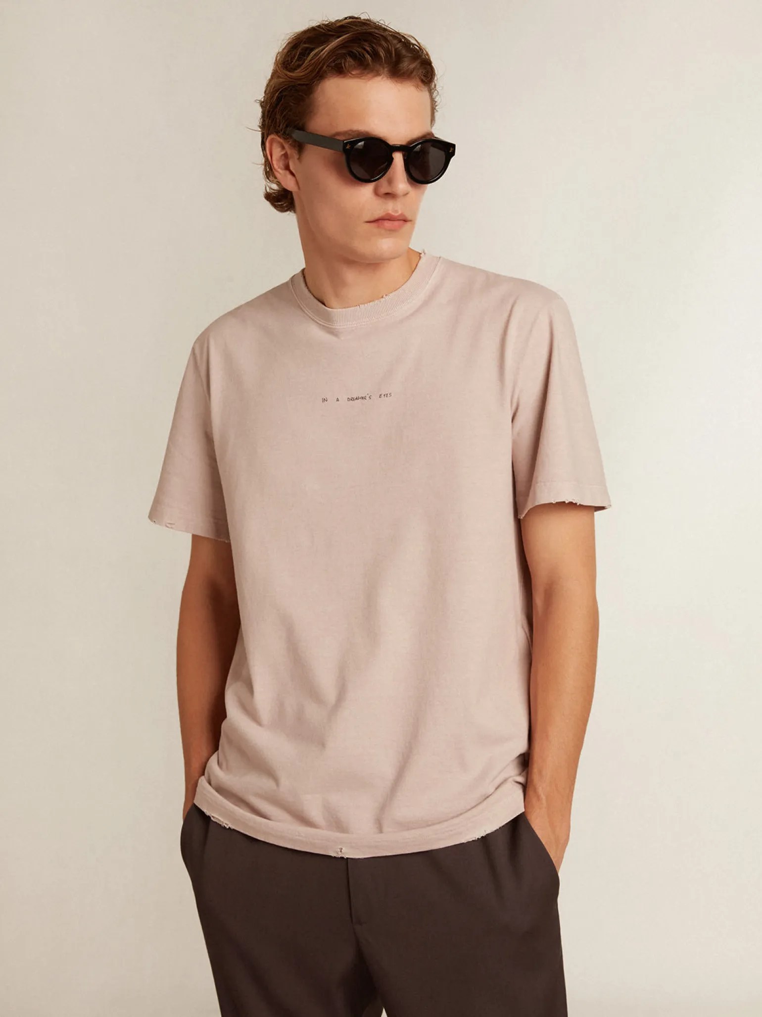 Discount Camiseta masculina rosa pálido com escrita no centro Camisetas