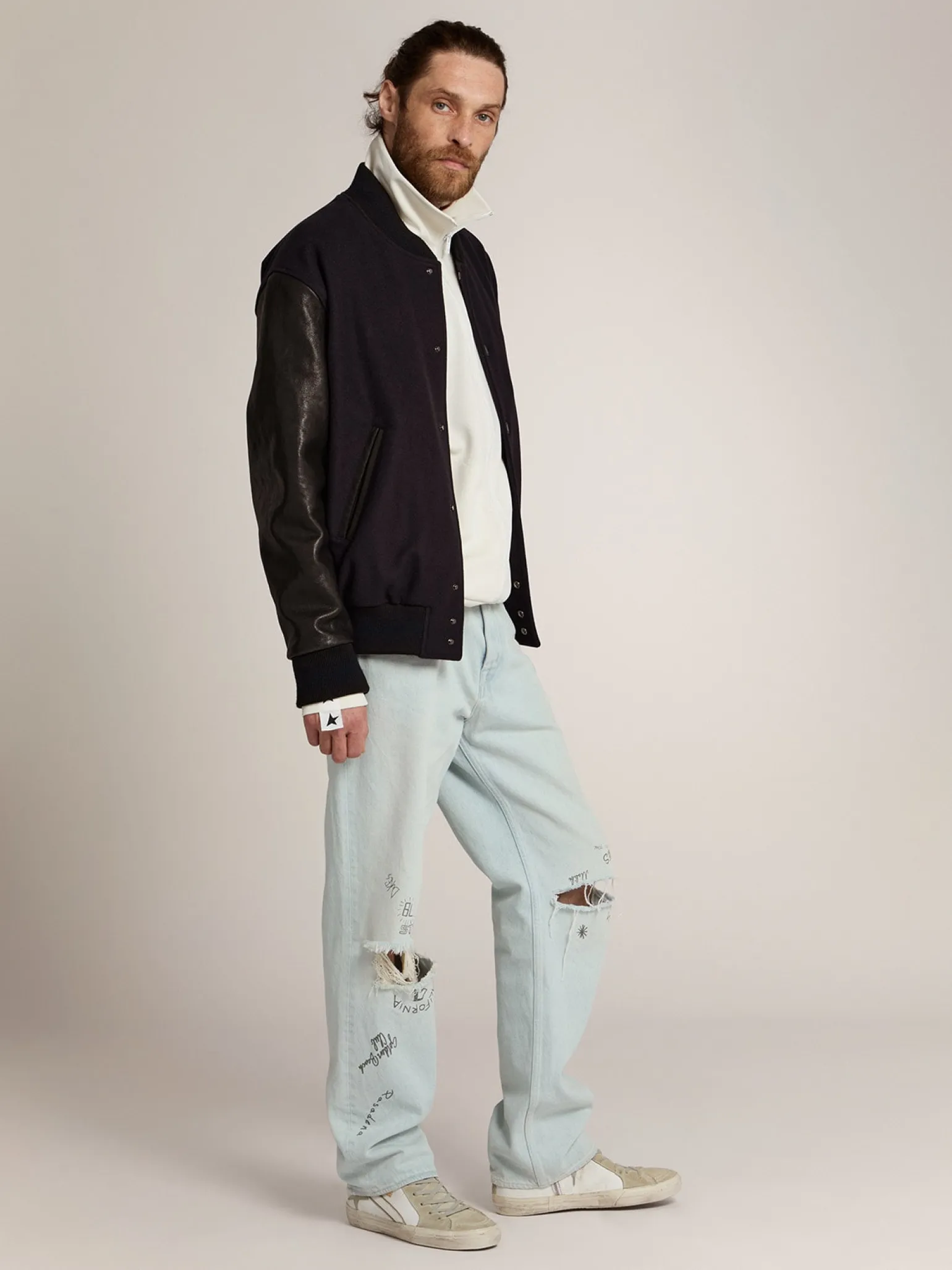 Shop Jaqueta bomber masculina de lã azul-escura e mangas de couro Casacos e blusões