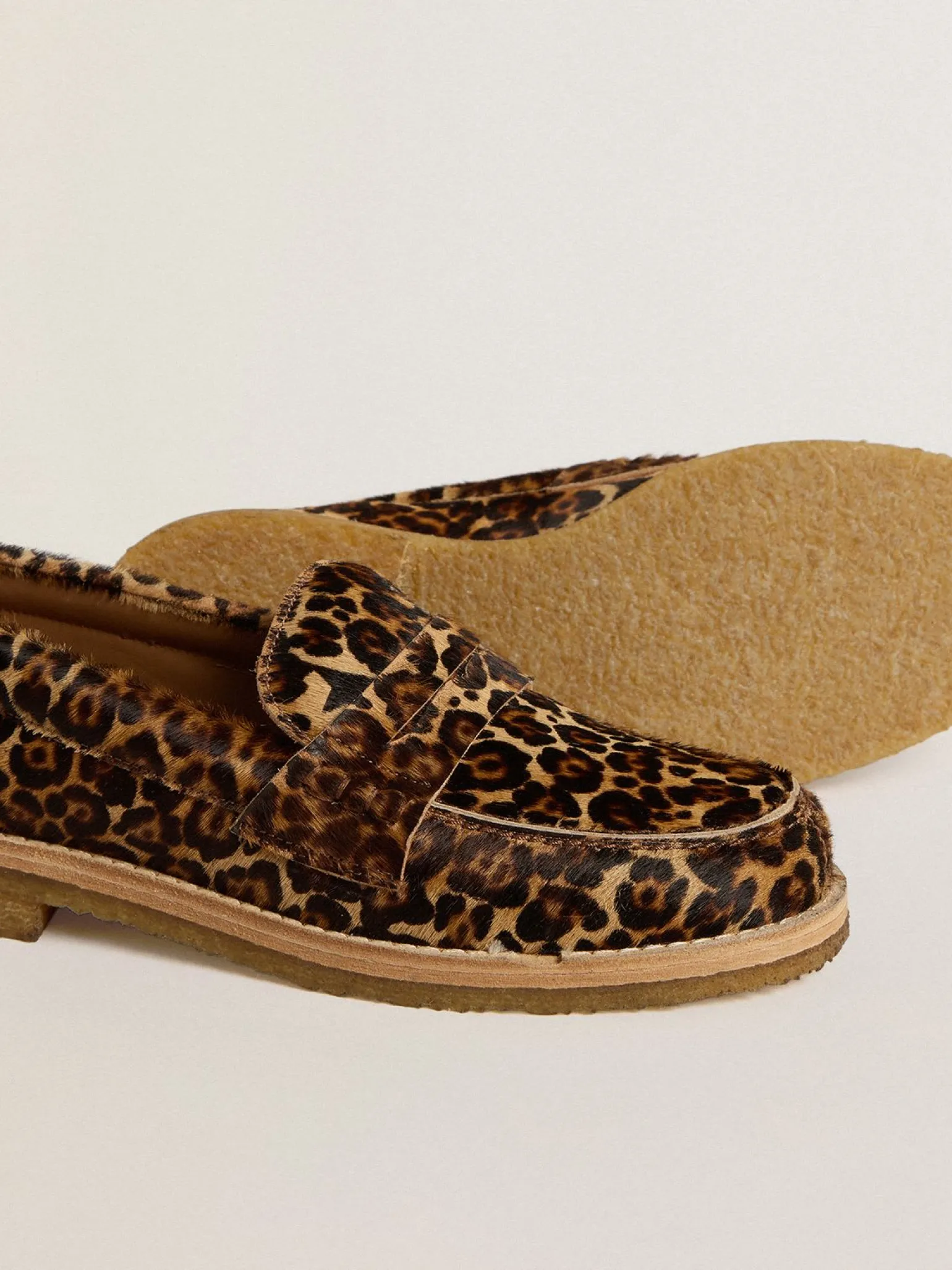 Cheap Mocassim Feminino de couro cavalinho com estampa de leopardo MULHER Sapatos