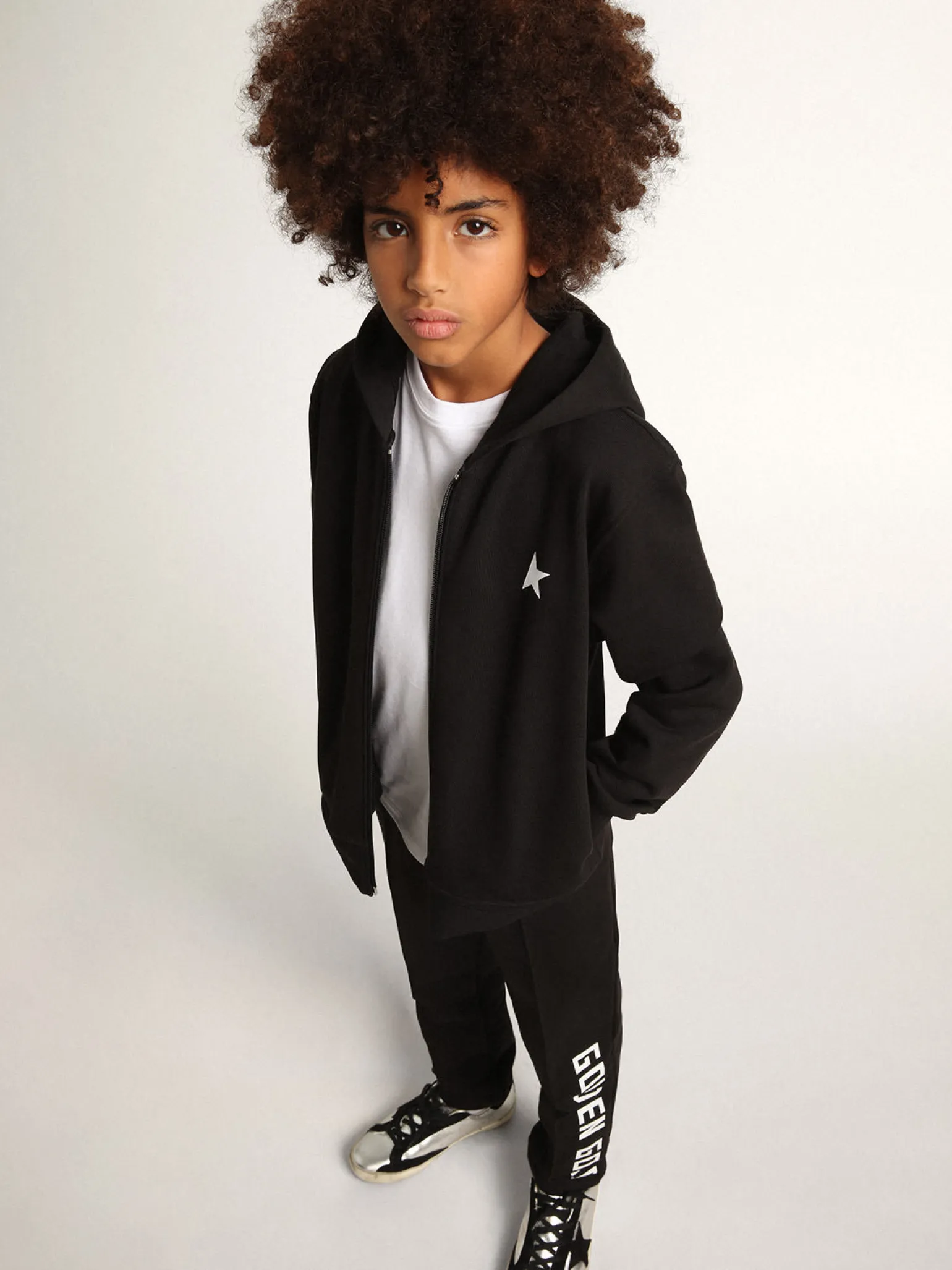 Best Moletom preto com capuz e estrela e logo brancos em contraste Roupas de cima (4-12 years)|Roupas de cima (4-12 years)