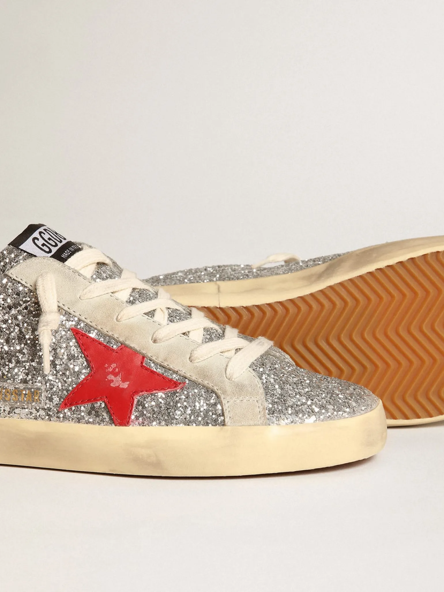 Flash Sale Mule Super-Star feminino em glitter prateado com estrela de couro vermelho MULHER Super-Star Sabot