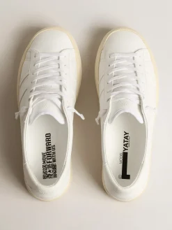 Clearance Tênis Yatay Model 1B sustentável com cabedal branco realizado em material biobaseado e Y branco MULHER Sustentável|Sustentável